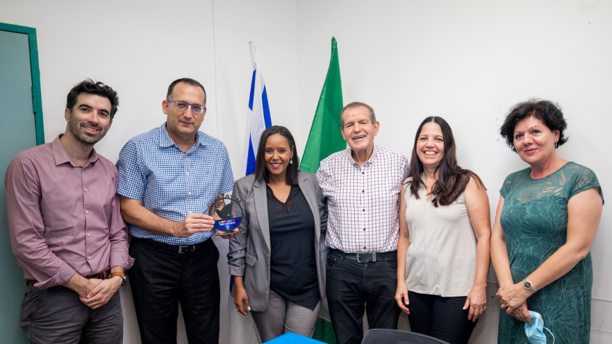 תמנו שטה בגבעתיים. "העיר רואה בקליטת עלייה ערך חשוב"