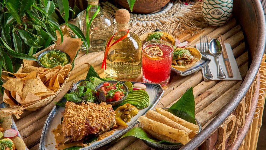 מקסיקו ותאילנד על הים