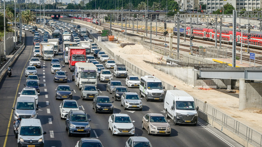 איילון, פקק עמוס