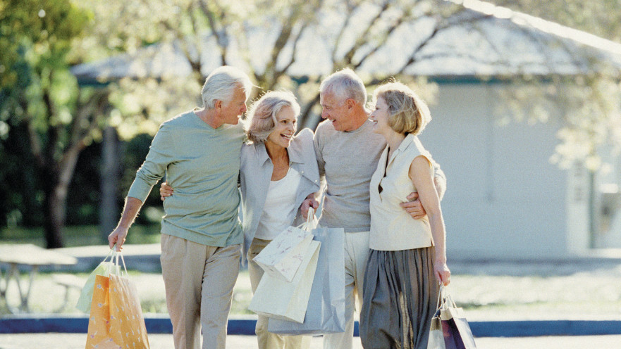 אנשים מבוגרים