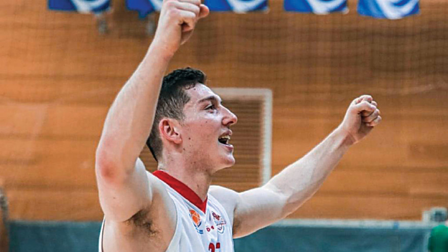 נויוביץ.  שחקן מעולה וחיוני