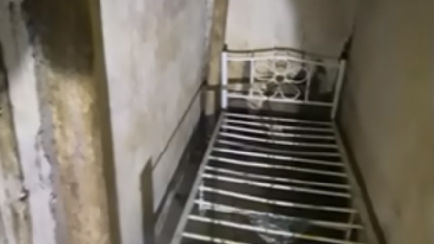 פרטים מצמררים התגלו בחדר הנסתר