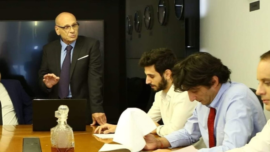 עורך הדין רון מיור