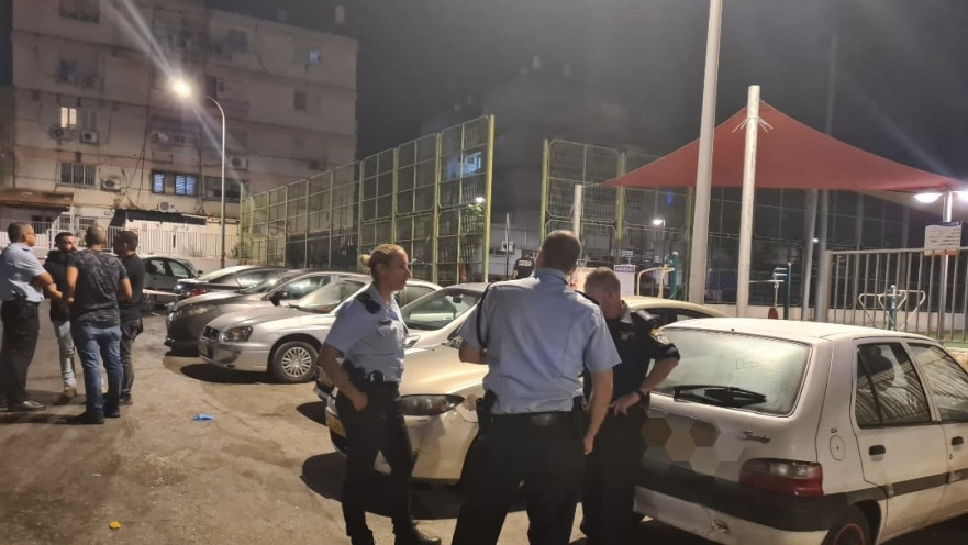 שוטרים בזירת האירוע בנתניה