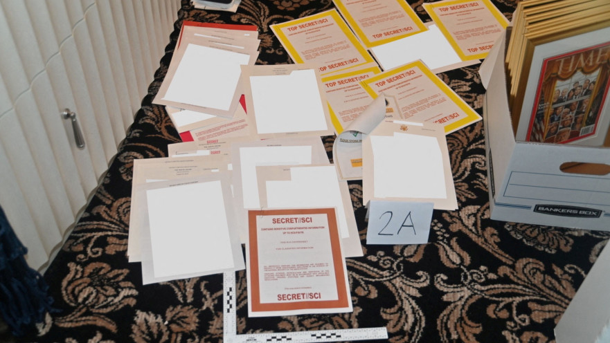 מסמכים שנמצאו באחוזת טראמפ