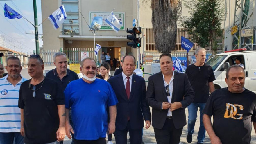 רווח וח"כ ברקת בבית הספר יהלם ברמת גן. "עשינו עבודת שטח מכל הלב"