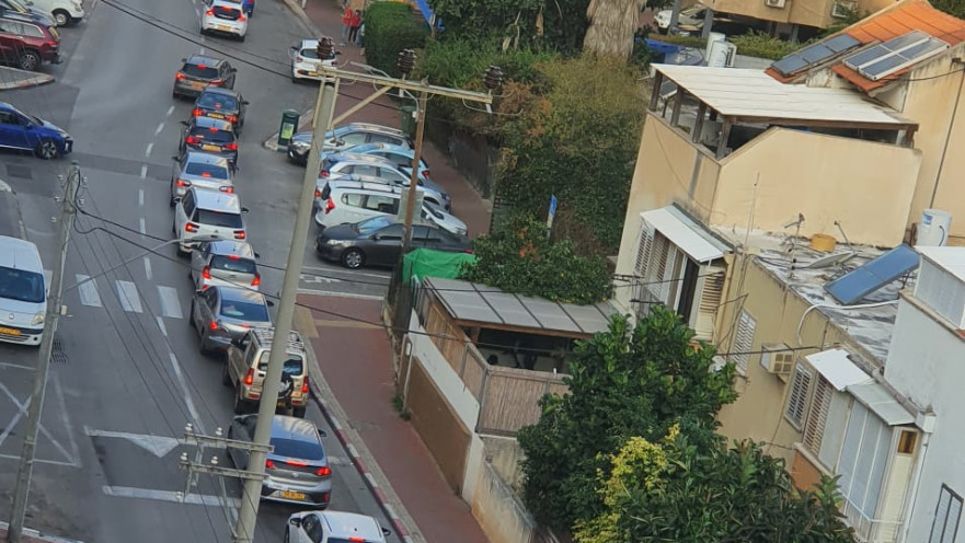 עומס התנועה ברחוב נווה יהושע. "תחושה של מצור"