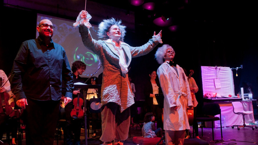 נוגעים בצלילים