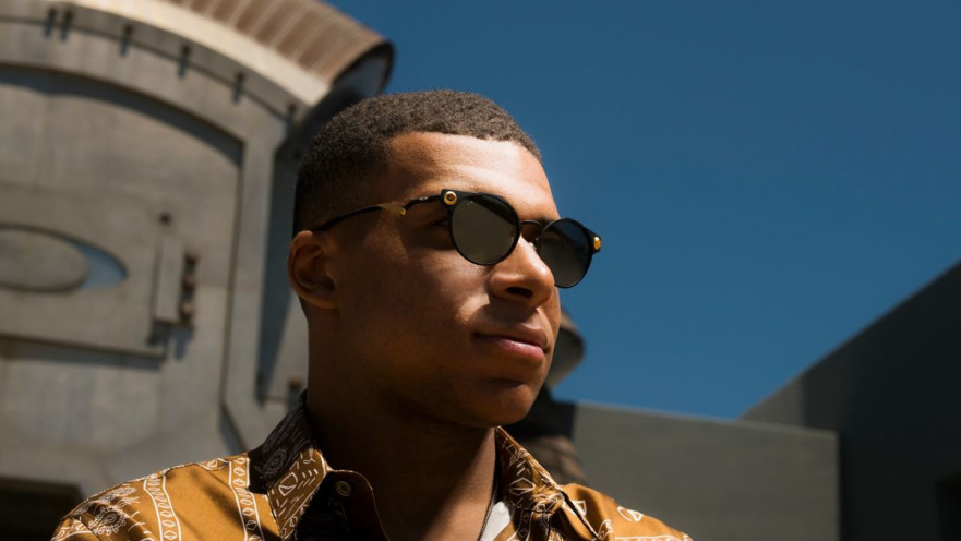 קיליאן אמבפה בשיתוף פעולה עם OAKLEY