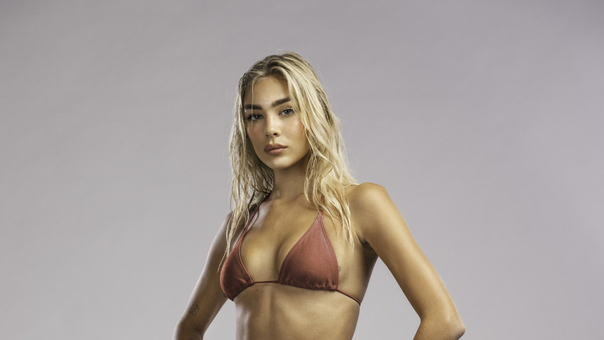 מאיה קיי, "הישרדות"