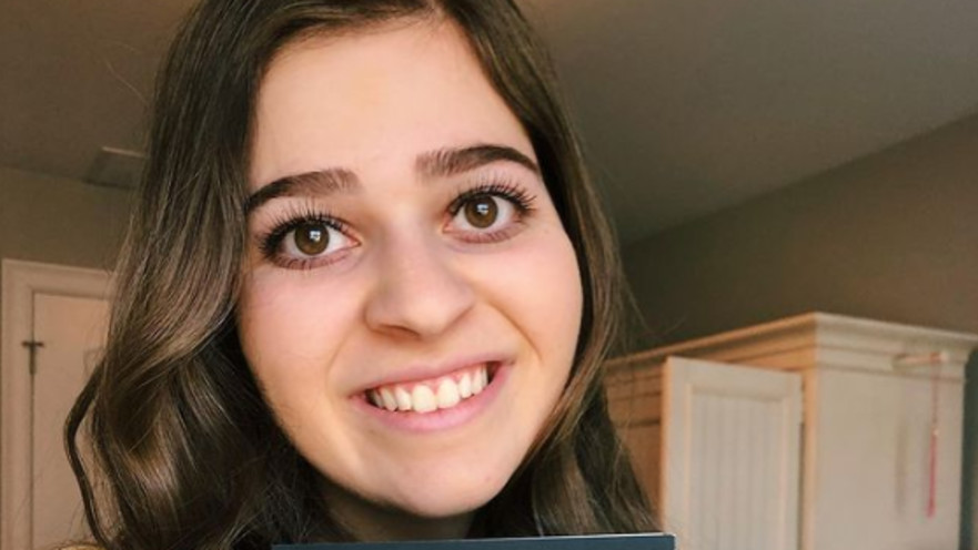 מלאני גאלאז, חשה ברע במשך שנתיים שלאחר מכן התגלה ממה היא סובלת