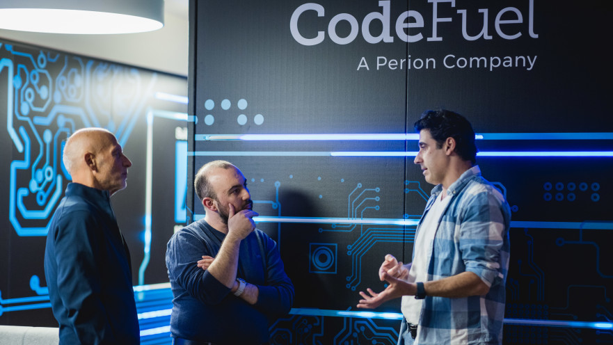 מימין: טל יעקובסון, אורי אלייאביב ודורון גרסטל 