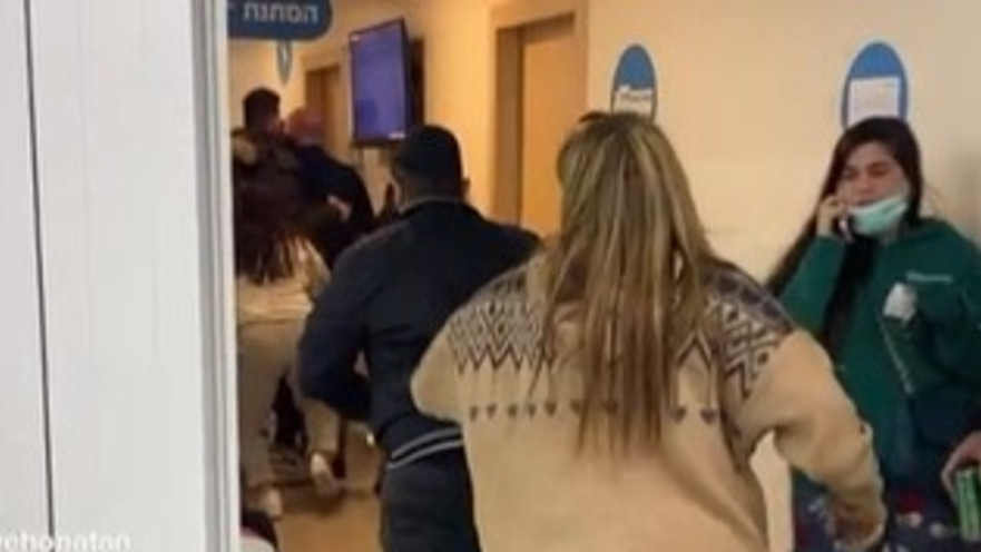 תיעוד תקיפת הצוות הרפואי בביקורופא