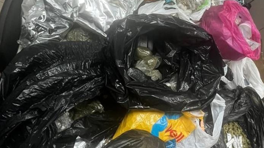 הסמים שנתפסו בדירה בפתח תקווה