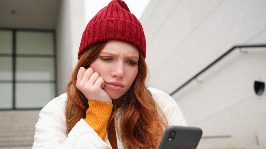 מה הסיכון ביצירת קשר עם עיתון לשם הסרת כתבה שלילית?