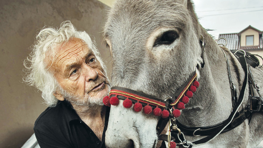 יז'י סקולימובסקי בצילומי "אי-אה"