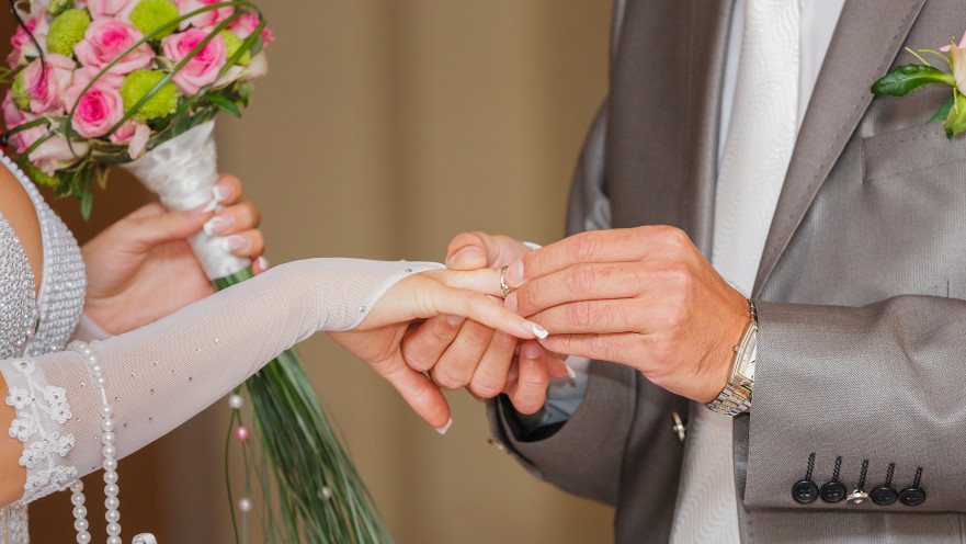 כך גבר נקם באשתו על שעזבה אותו עם המאהב