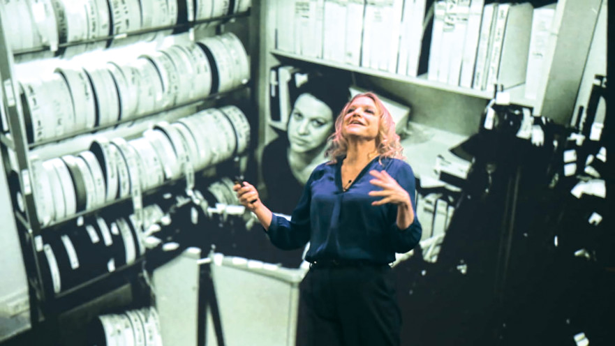 סקס - מצלמה - כוח