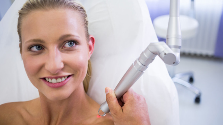 הסרת נקודות חן - המדריך המושלם לפני התחלת טיפול ללא צלקת