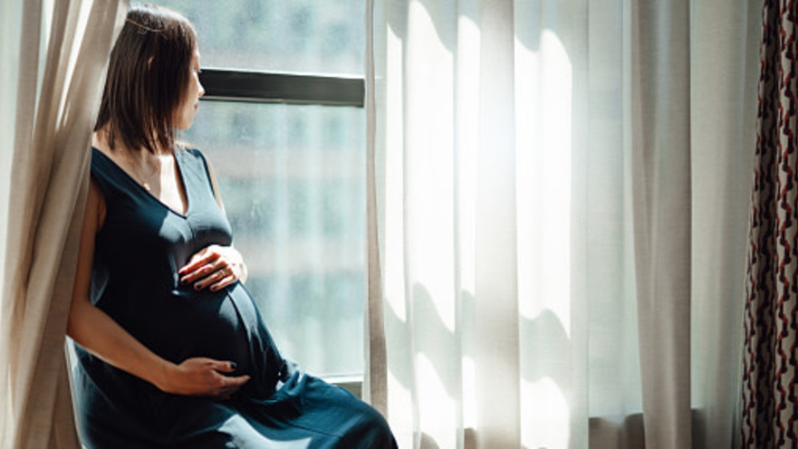 האם ניתן לחייב בהפלה בתמורה לבניין מגורים בת"א?