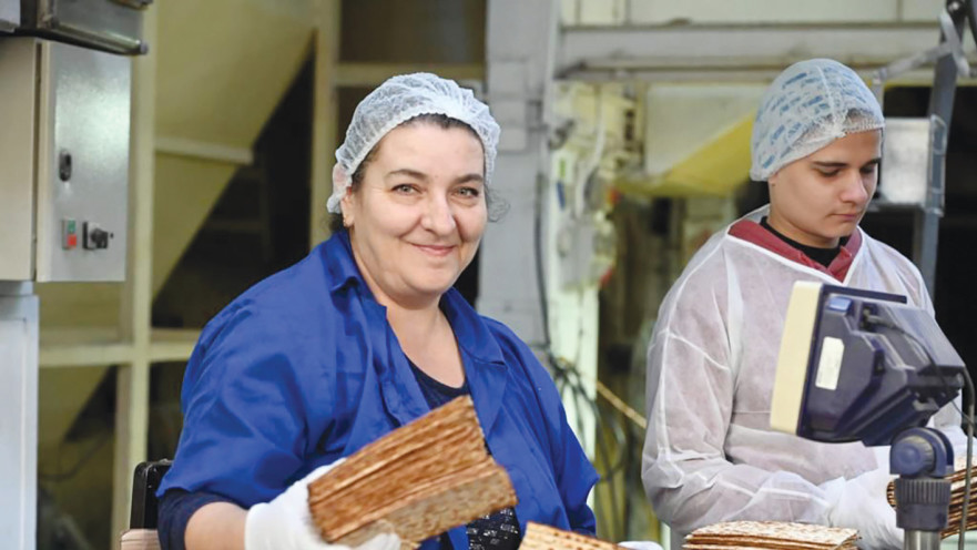 אלינה פלורה טירנובנקו