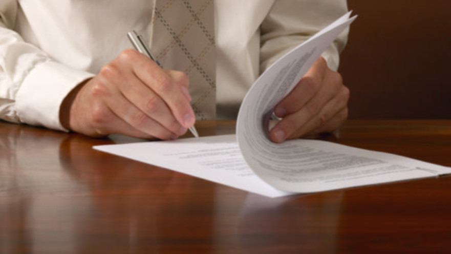  עורך דין צוואות: צוואה הדדית – מה חייבים לדעת לפני שחותמים?