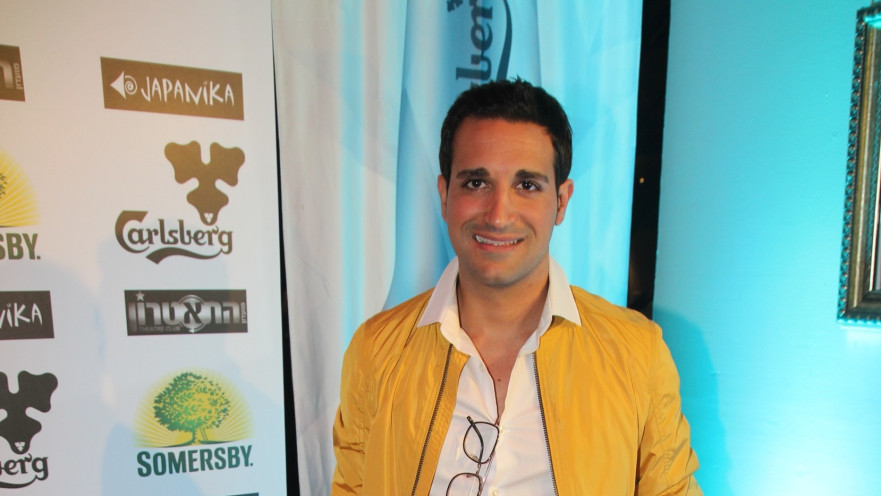 חיים בימים יפים יותר. נמשכים החיפושים אחר הדוקר