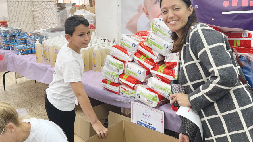 אירוע אריזת תרומות "תינוקות של החיים"
