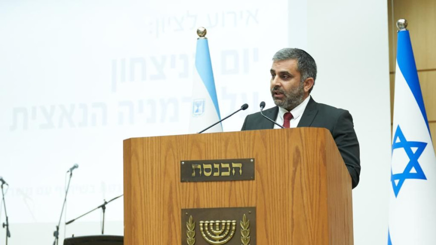 השר אופיר סופר