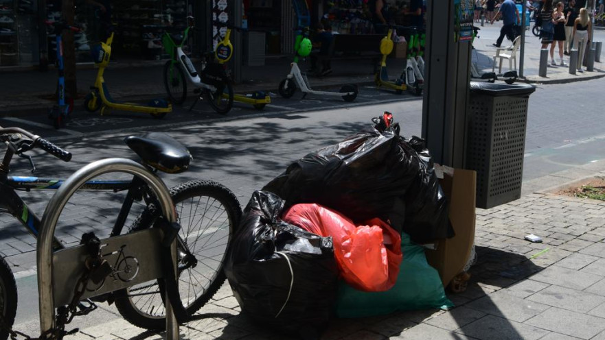 זבל ברחובות תל אביב