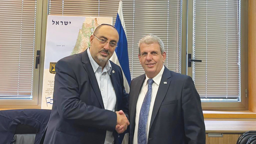 ערן צימרין וחבר הכנסת ניסים ואטורי