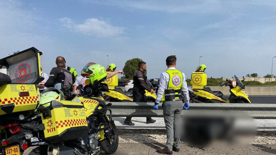 זירת התאונה בכביש 4 