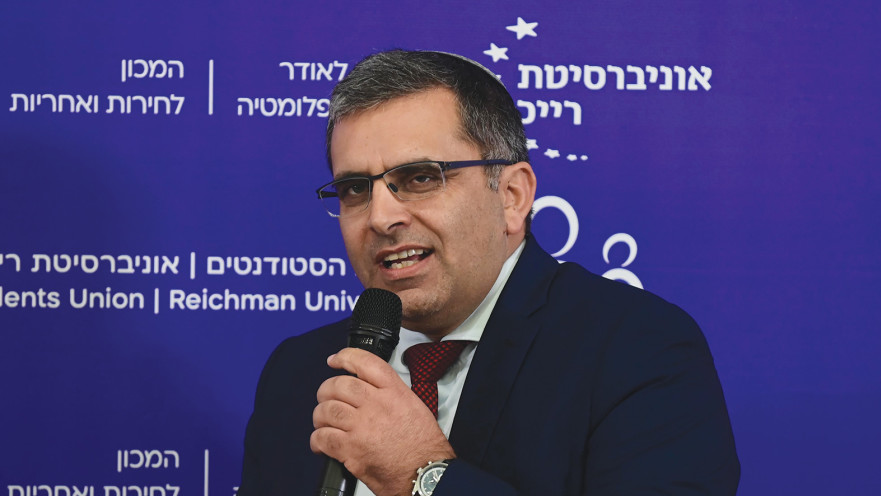 שר העלייה והקליטה אופיר סופר 