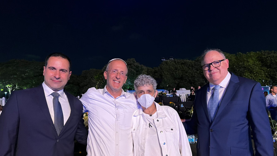 פרופ׳ מילטון סאוטה, מתי אגוזי, ליאו די, וד״ר לירן לוי משיבא