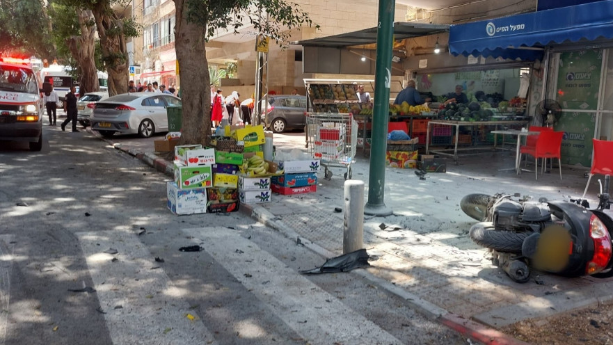 זירת הפיצוץ ברחוב רש"י. "איך לא עושים לזה סוף?"