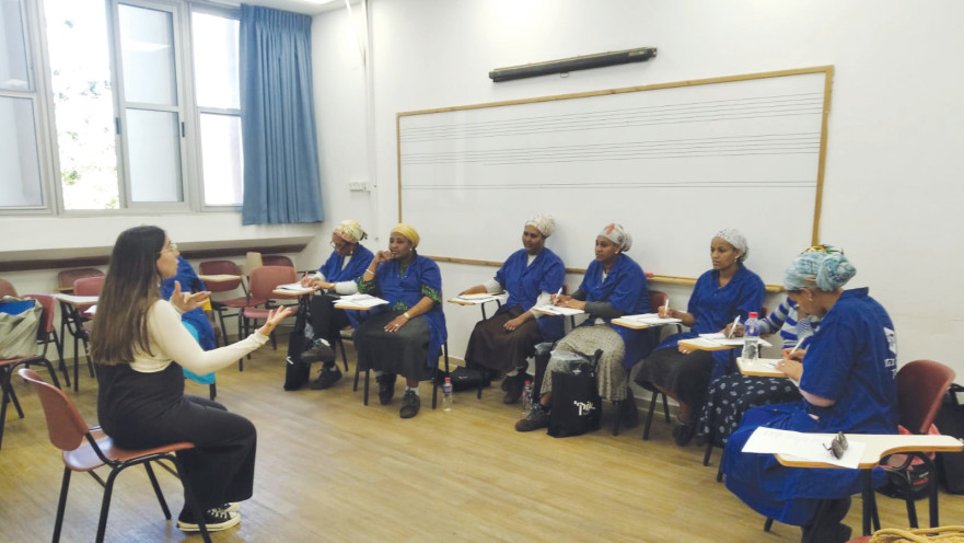 דיון במכללה