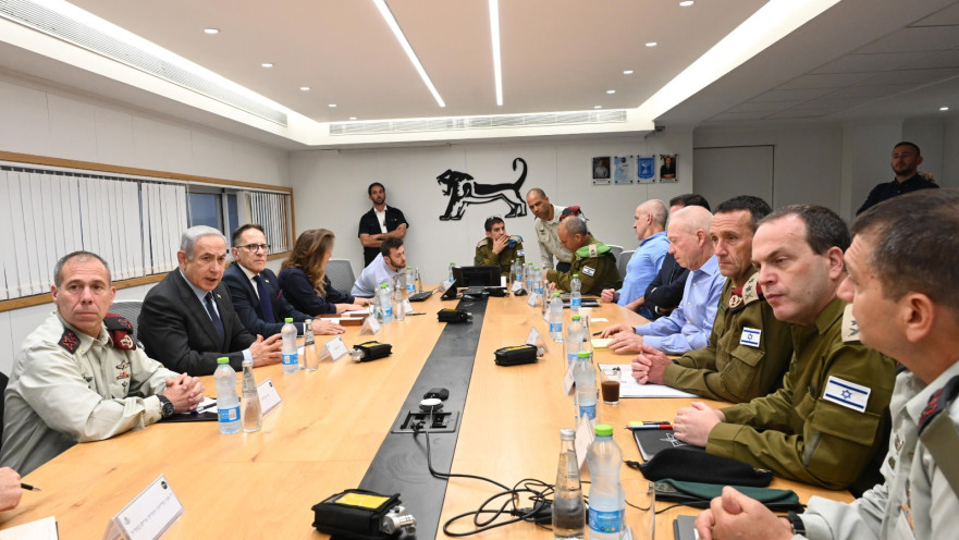 ראש הממשלה נתניהו בהערכת מצב בפיקוד מרכז