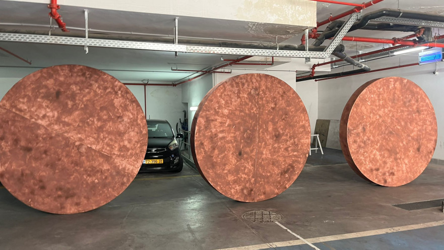 תמיר צדוק _תערוכה מה קורה גבר במרכז לאמנות דיגיטלית חולון