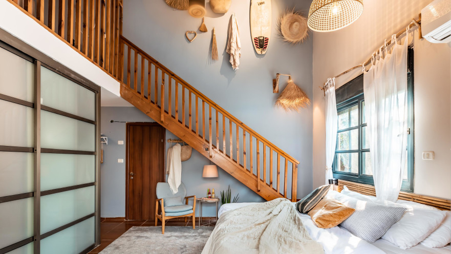 דולפין וילג'