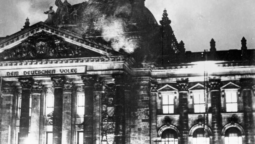 שריפת בניין הרייכסטאג בגרמניה