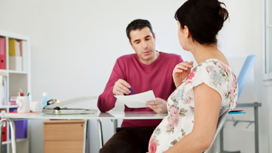 מי יכול לפטר עובדת בהריון?