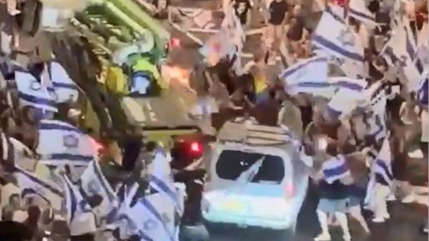 דריסת מפגינים בכביש 531