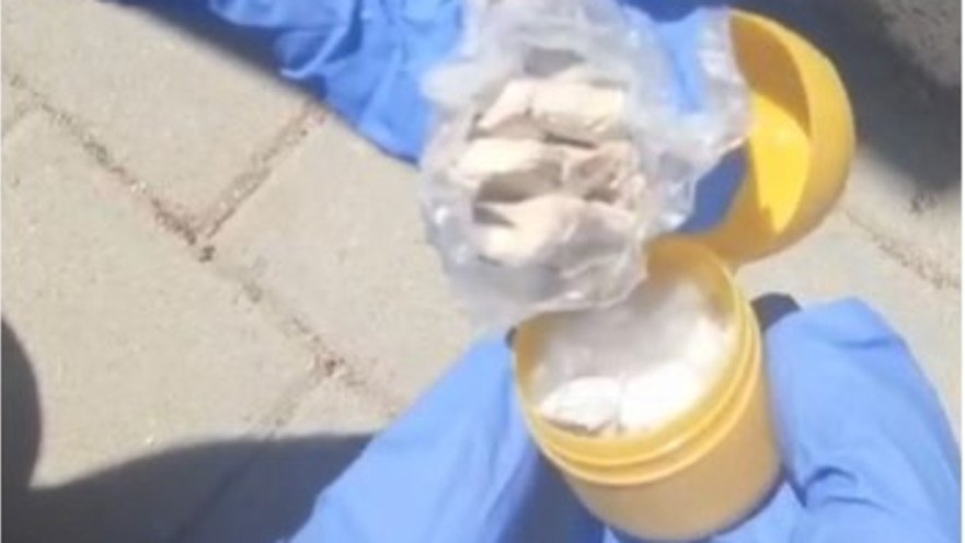 סמים הוסלקו בתוך "ביצת הפתעה" ברחובות