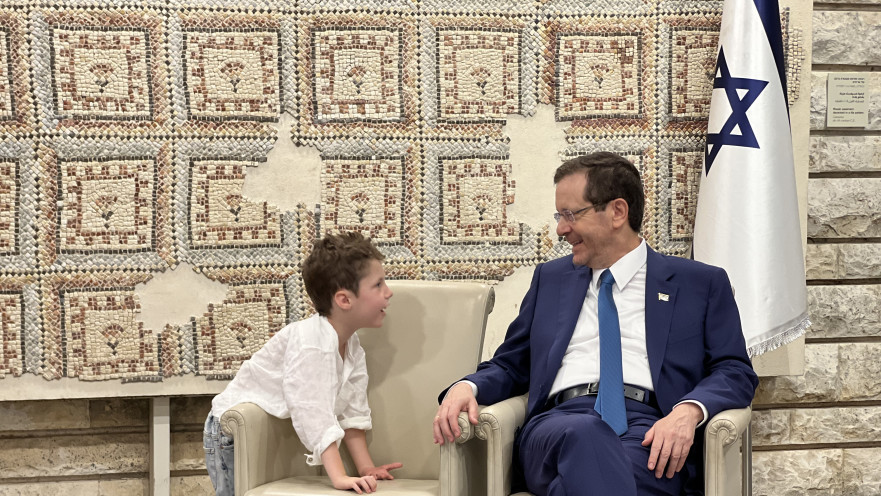 מפגש נשיא המדינה עם ארי לב צוקרמן