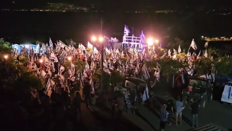 ההפגנה נגד בנימין נתניהו ביישוב רמות