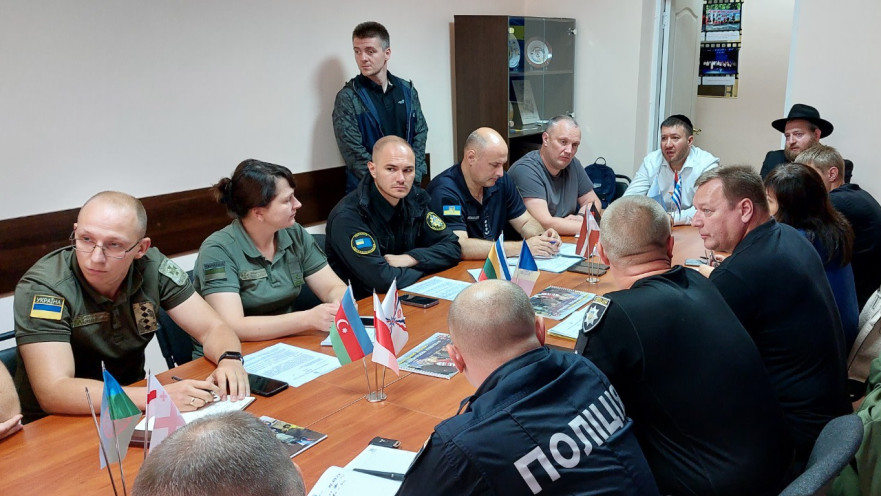 פגישת היערכות לקראת הקיבוץ חסידי ברסלב בראש השנה בעיר אומן