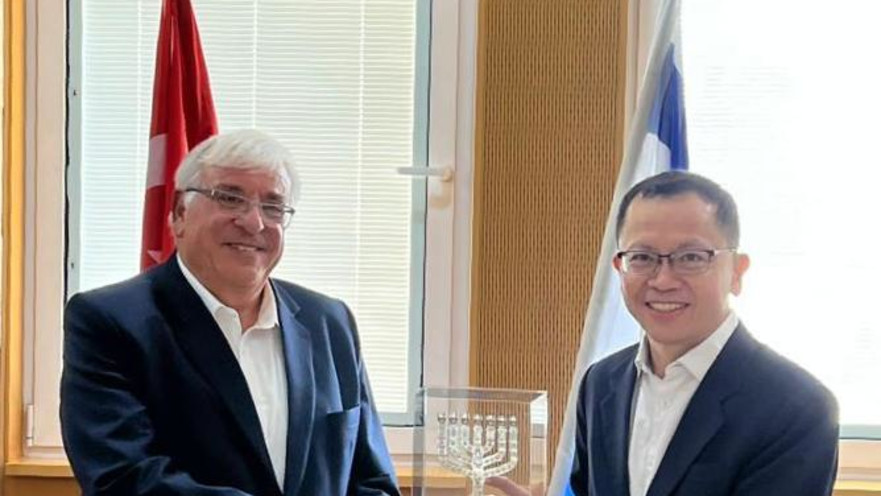 שלמה בן אליהו, אובק קם