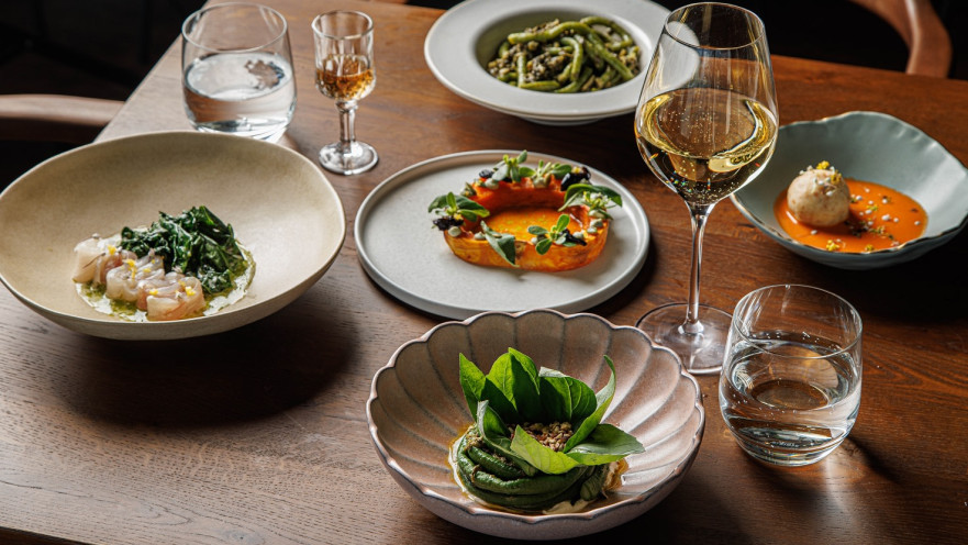 מסעדת תריסר 