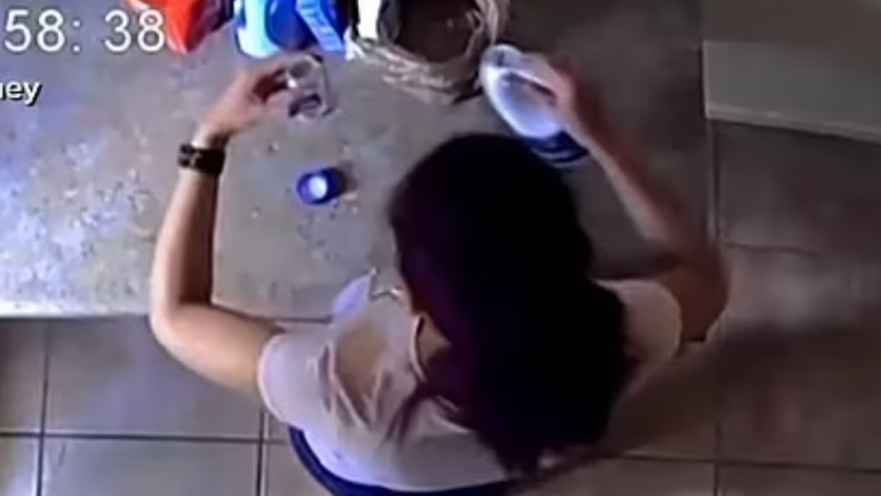 נתפסה מנסה להרעיל את בעלה