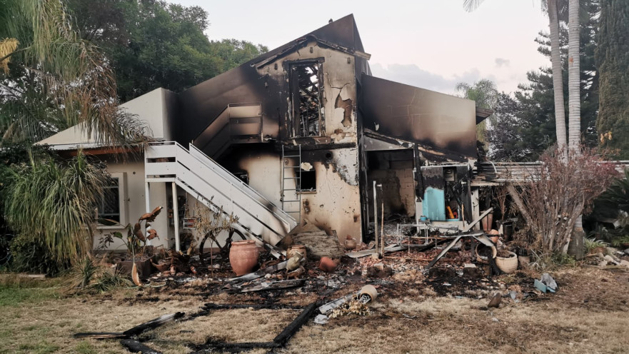 בית בבארי - חרבות ברזל